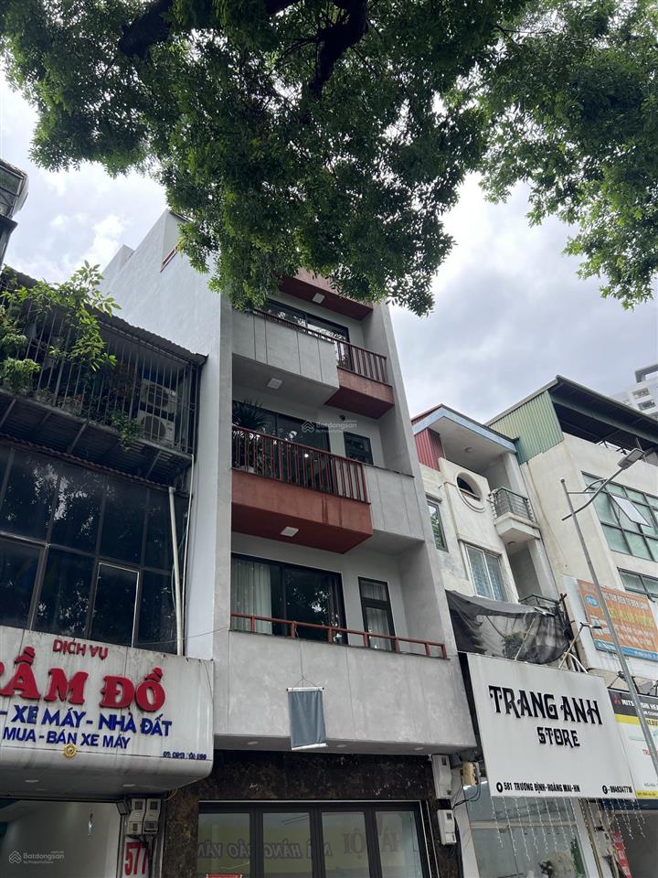 Cho thuê nguyên căn mp trương định  40m2 x 4 tầng, lô góc  kinh doanh, vỉa hè rộng, sát cư dân