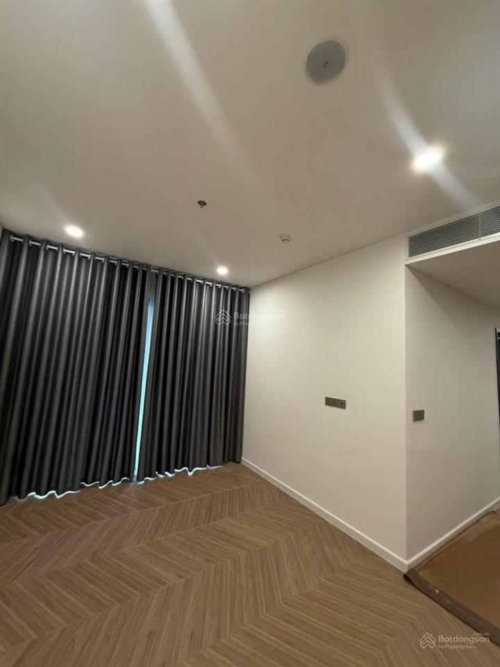 Cho thuê căn 3 ngủ diện tích 94m2 tại lumiere evergreen, phân khúc cao cấp tại smart city