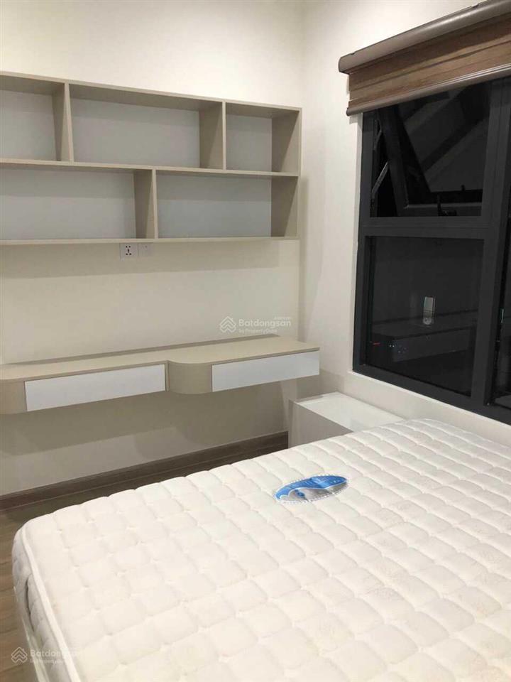 Căn hộ 2 phòng ngủ 2wc + 1 đang cho thuê nội thất cao cấp, phân khu sakura smart city 0365 811 ***