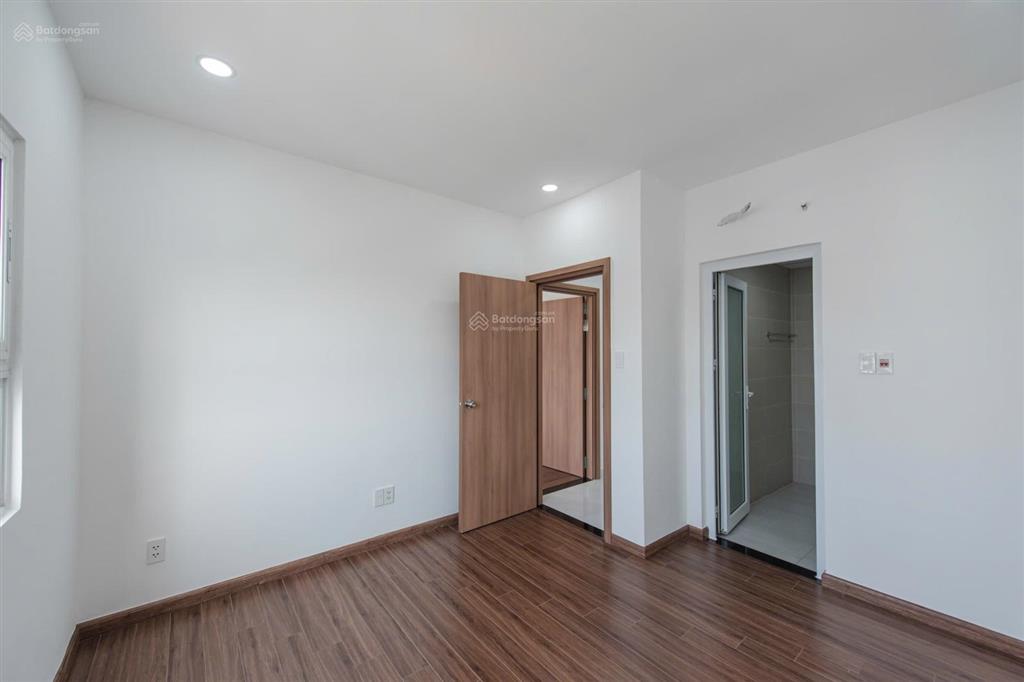 Căn hộ góc block a conic boulevard tầng trung  89m2 2pn2wc giá 3,5 tỷ