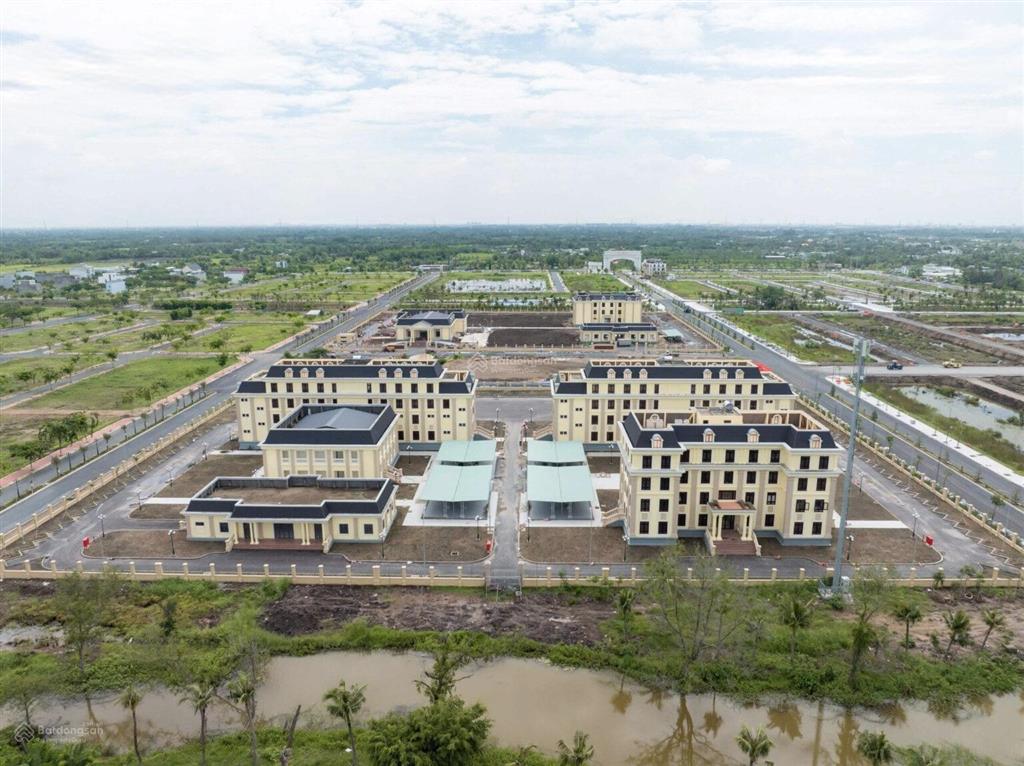 Đất nền sẵn sổ trung tâm hành chính thủ thừa, xây dựng tự do, mt đt818 giá chỉ từ 1,29 tỷ/nền