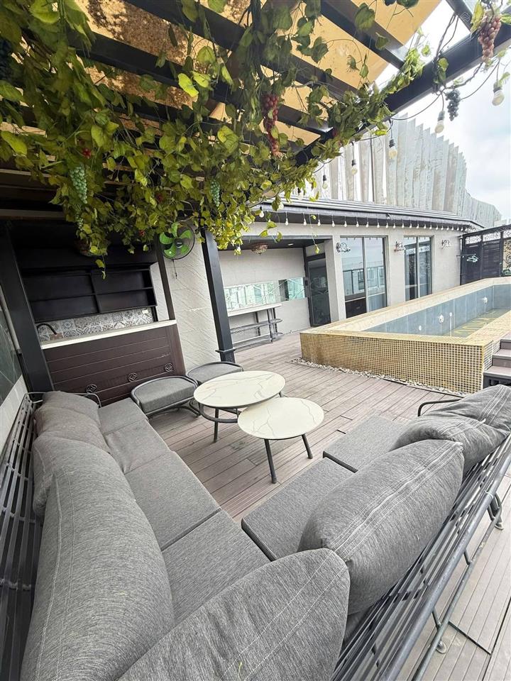 37.5 tỷ, bán căn hộ cao cấp penhouse triplex làng việt kiều châu âu  full nội thất vip