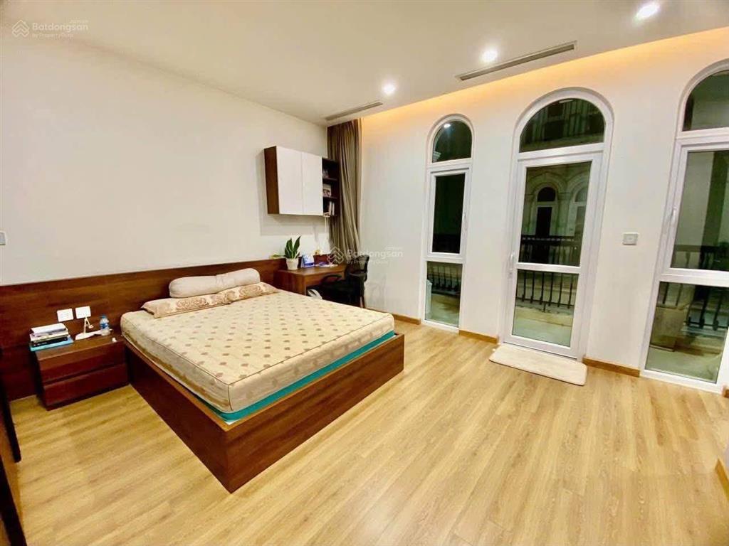 Bán liền kề  kđt louis đại mỗ  dt 124m2  6 tầng  thang máy  tặng full nội thất trị giá 5 tỷ