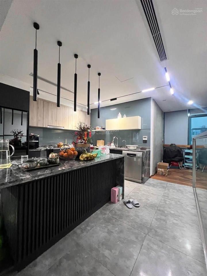 Bán lk galaxy vạn phúc  trục chính kinh doanh  dt 100m2 6 tầng thang máy full nội thất cao cấp