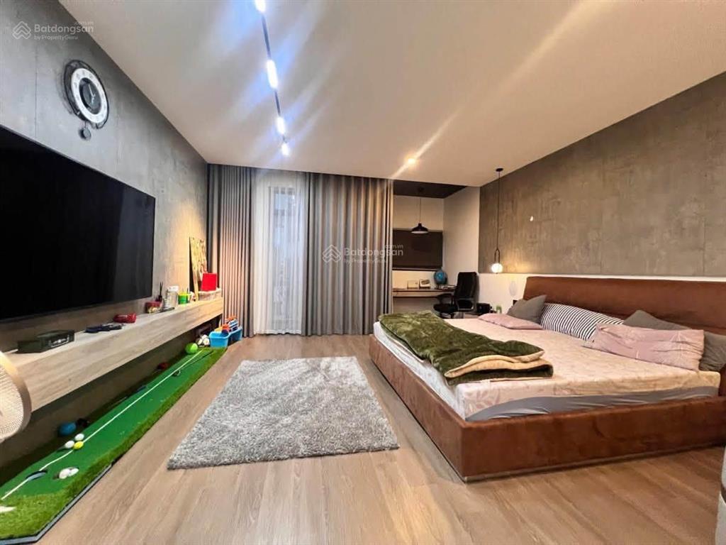 Bán lk galaxy vạn phúc  trục chính kinh doanh  dt 100m2 6 tầng thang máy full nội thất cao cấp