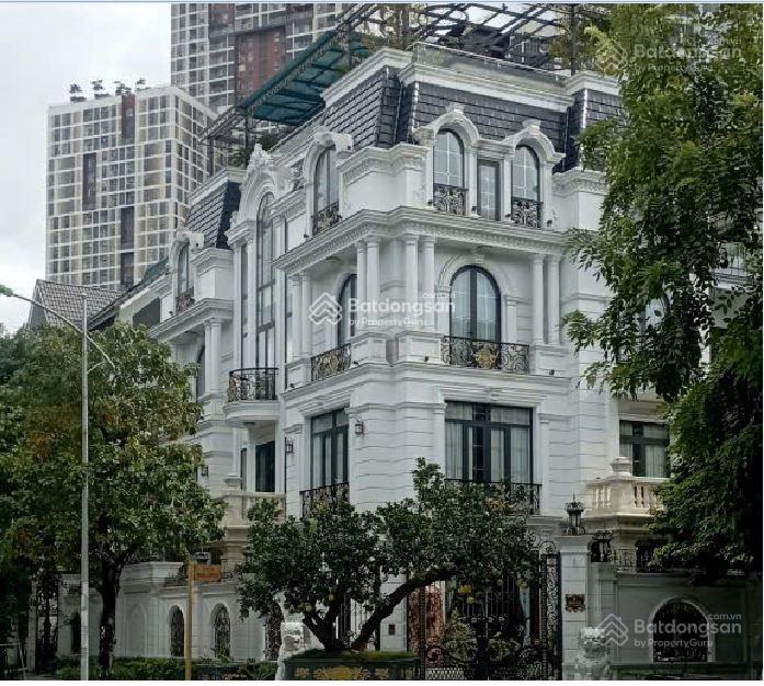 Bán bt lô góc kinh doanh  dt 170m2  5 tầng  thang máy  full nội thất 6 sao  kđt trung văn