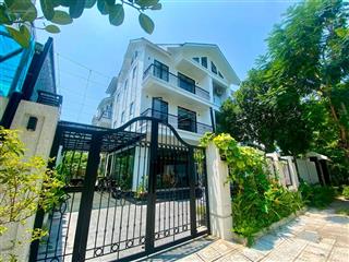 Bán bt vip geleximco khu d  dt200m2  4 tầng  thang máy  full nội thất tiền tỷ  view vường hoa