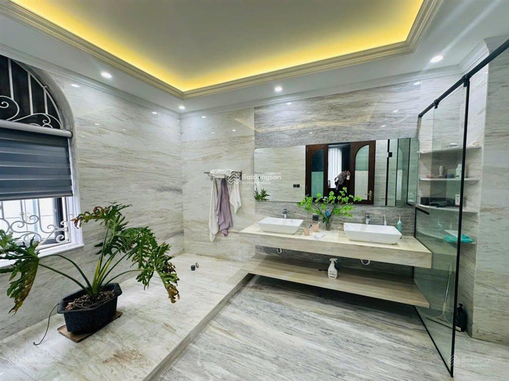 Bán bt villa an khang  dương nội  lô góc dt320m2  6 tầng  thang máy  full nội thất vip bạc tỷ