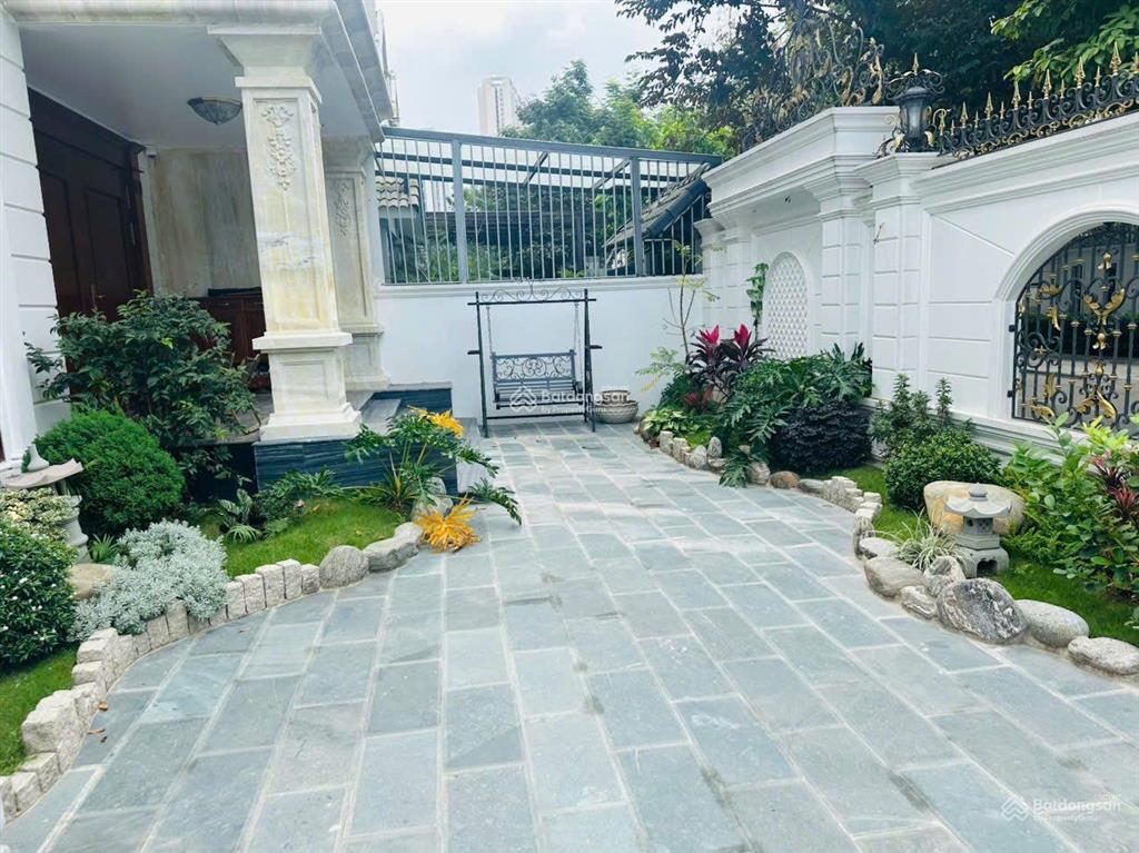 Bán bt villa an khang  dương nội  lô góc dt320m2  6 tầng  thang máy  full nội thất vip bạc tỷ