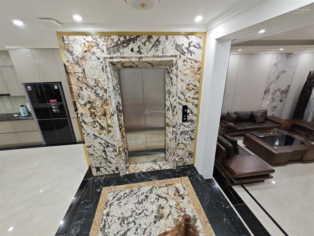 Bán bt kđt văn phú  hà đông dt 200m2  thang máy  dàn pin năng lượng mặt trời full mái  ở sướng