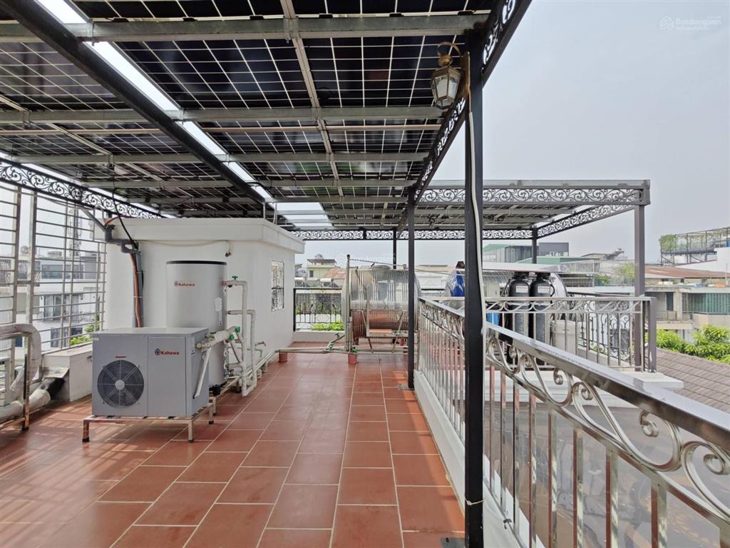 Bán bt kđt văn phú  hà đông dt 200m2  thang máy  dàn pin năng lượng mặt trời full mái  ở sướng