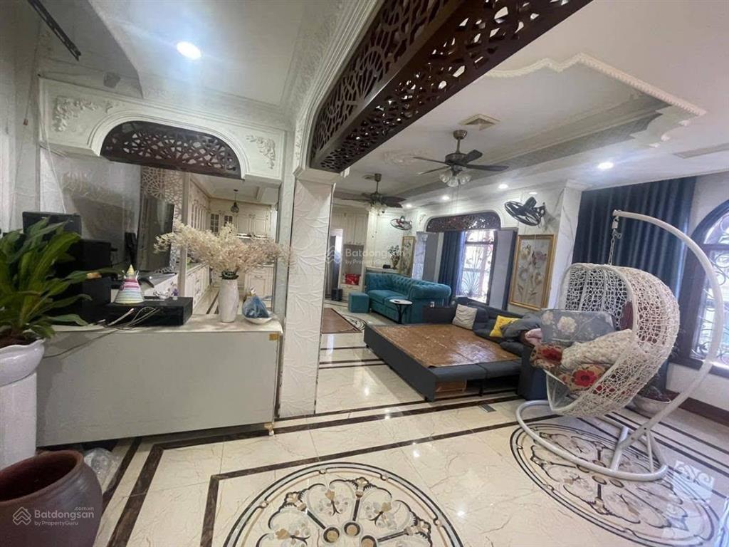 Bán nhà lô góc  kđg man bồi gốc găng  bala  83m2  7 tầng  thang máy full nội thất  kinh doanh