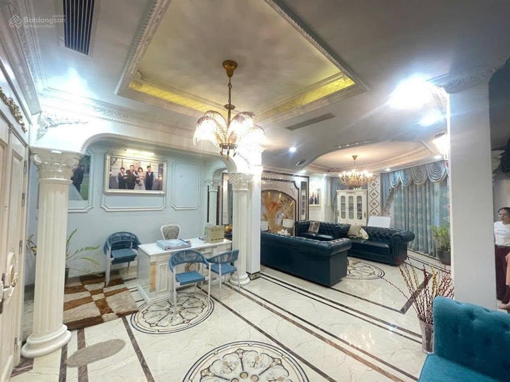 Bán nhà lô góc  kđg man bồi gốc găng  bala  83m2  7 tầng  thang máy full nội thất  kinh doanh
