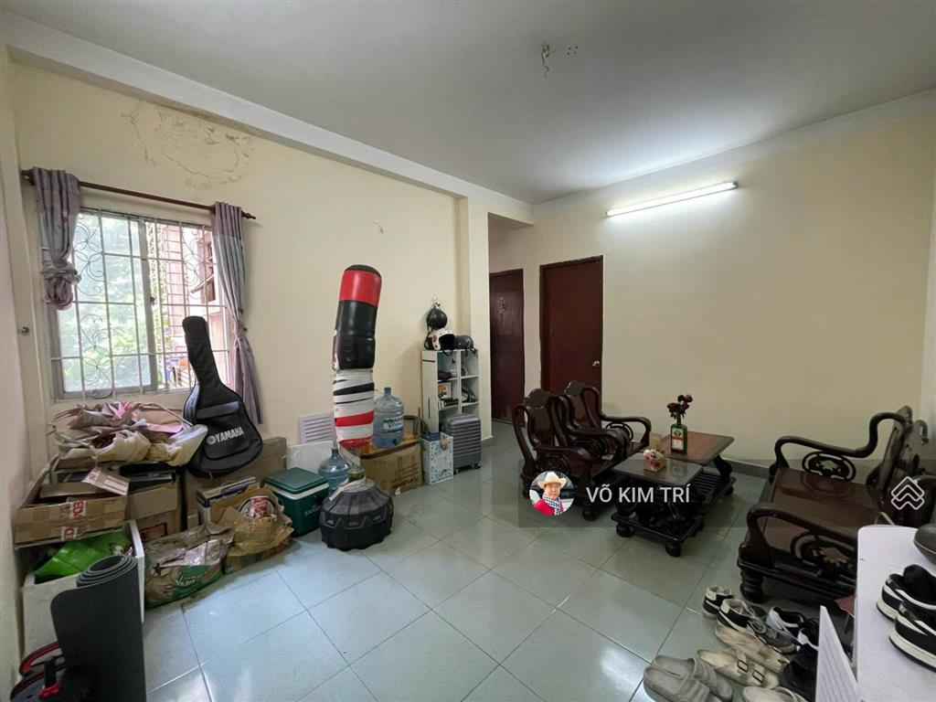 Cc a7 bắc đinh bộ lĩnh, căn góc 2pn lầu 2 ban công đẹp, giá 1,75 tỷ,  0918 220 *** mr. trí