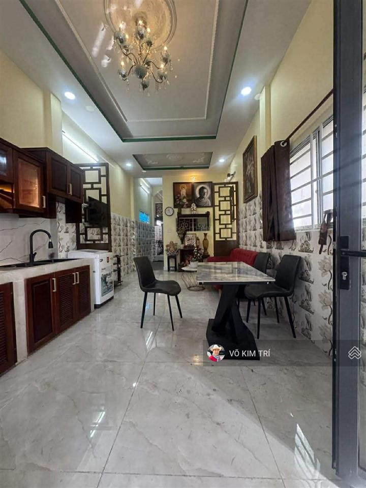 Quận 6 cc lê quang sung 85m², shr 3pn 2wc, ban công thoáng giá 2,6 tỷ