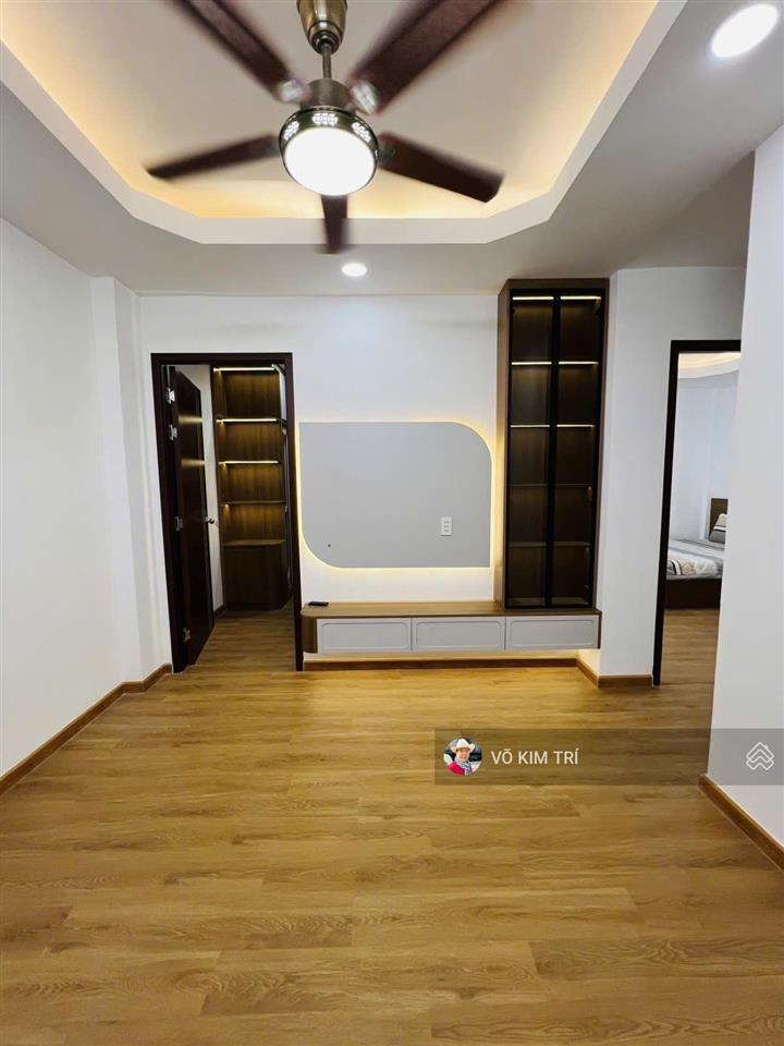 Bình thạnh  cc 54a vũ huy tấn tầng trệt shr full nội thất 3pn giá 4,8tỷ