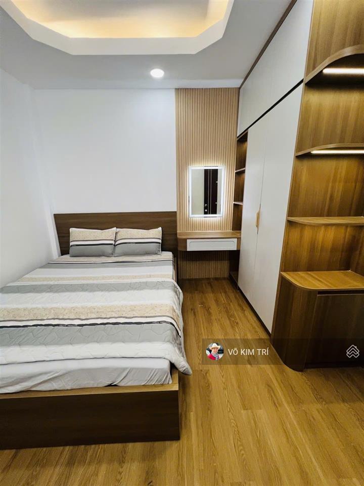 Bình thạnh  cc 54a vũ huy tấn tầng trệt shr full nội thất 3pn giá 4,8tỷ