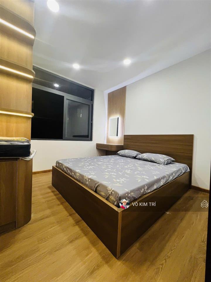 Bình thạnh  cc 54a vũ huy tấn tầng trệt shr full nội thất 3pn giá 4,8tỷ