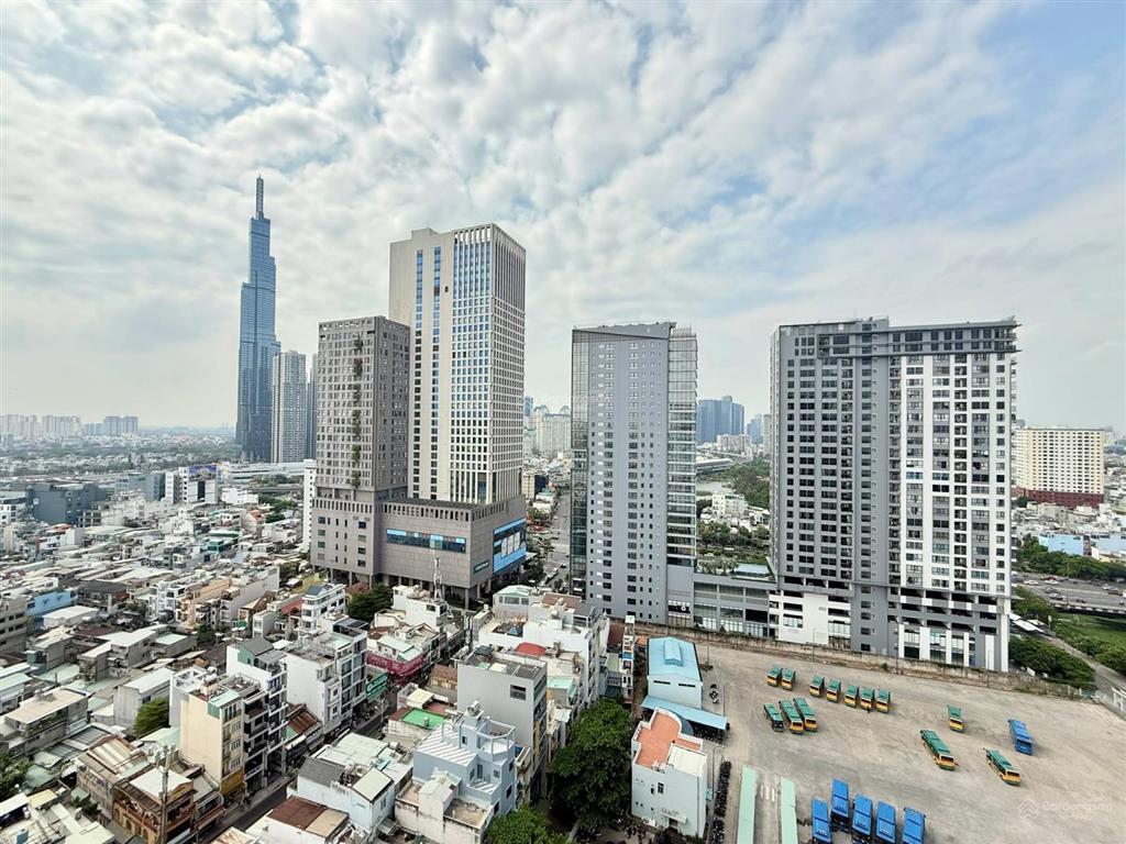 Bình thạnh cc wilton tower tầng 19 shr ban công view landmark 81 giá 7,5tỷ