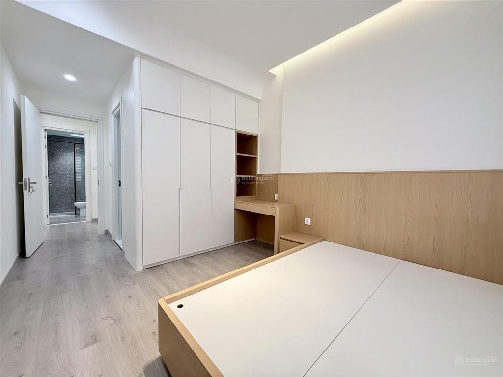 Bình thạnh cc wilton tower tầng 19 shr ban công view landmark 81 giá 7,5tỷ