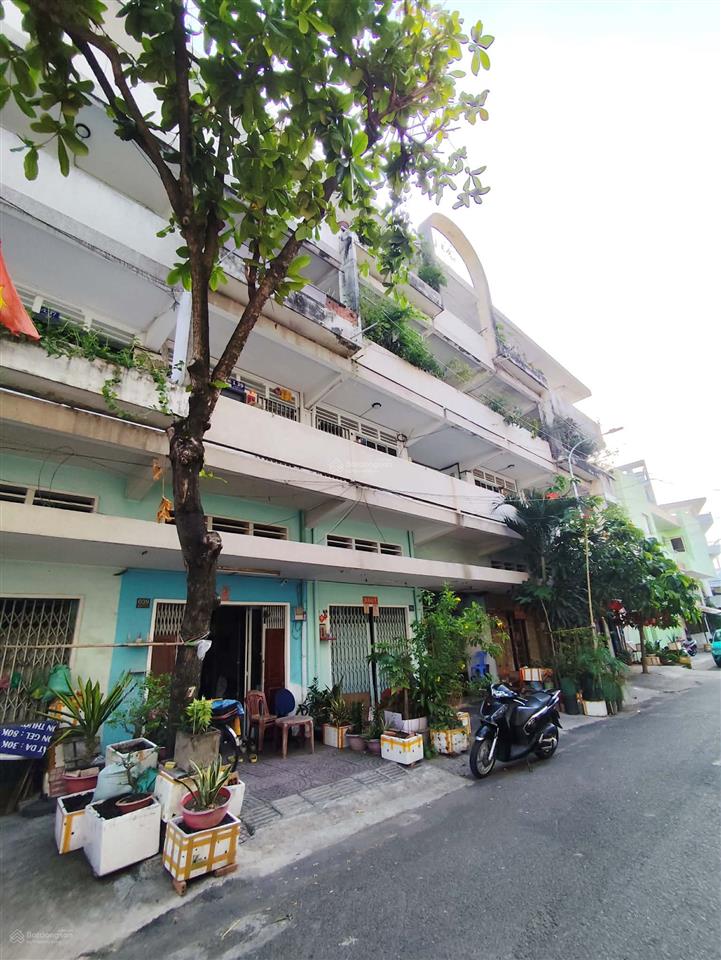 Quận 6 cc bình phú 2pn lầu 1 shr sát mega market giá 2,19 tỷ