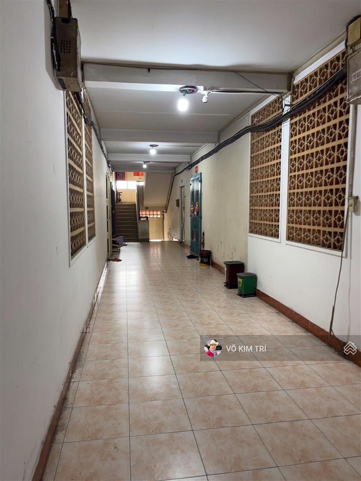 Quận 5 cc tản đà lầu 2 shr 2pn gần đhyd giá 3,2tỷ