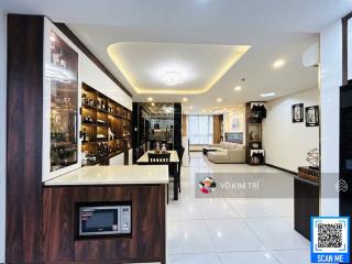 Quận cc giai việt 3pn 3wc căn góc shr giá 7,8tỷ