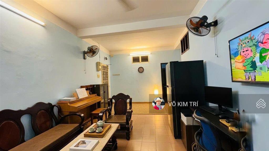 Quận 8 cc ba tơ tầng 2 shr 86m2, 2pn, 2wc, giá 2,5 tỷ