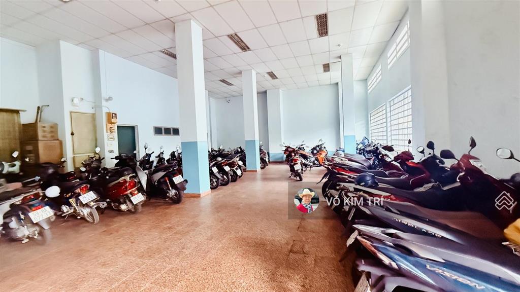 Quận 8 cc ba tơ tầng 2 shr 86m2, 2pn, 2wc, giá 2,5 tỷ
