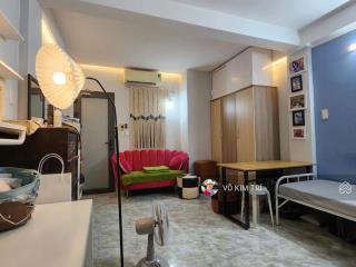 Quận 4 cc lầu 1 ngay hoàng diệu shr giá 2,13tỷ