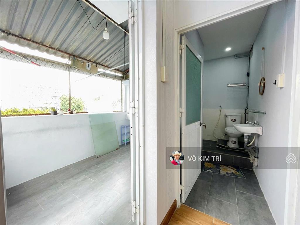 Tân bình cc lê văn sỹ cạnh trường đh tnmt 2pn giá 1,9 tỷ