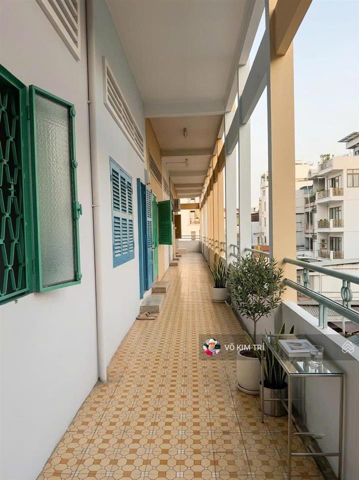 Quận 5 cc trần hưng đạo tầng 2 shr 110m2 3pn 2wc ban công view đẹp giá 3,25 tỷ
