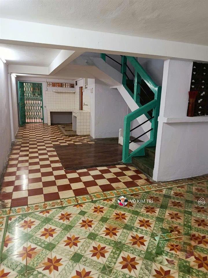 Quận 5 cc trần hưng đạo tầng 2 shr 110m2 3pn 2wc ban công view đẹp giá 3,25 tỷ