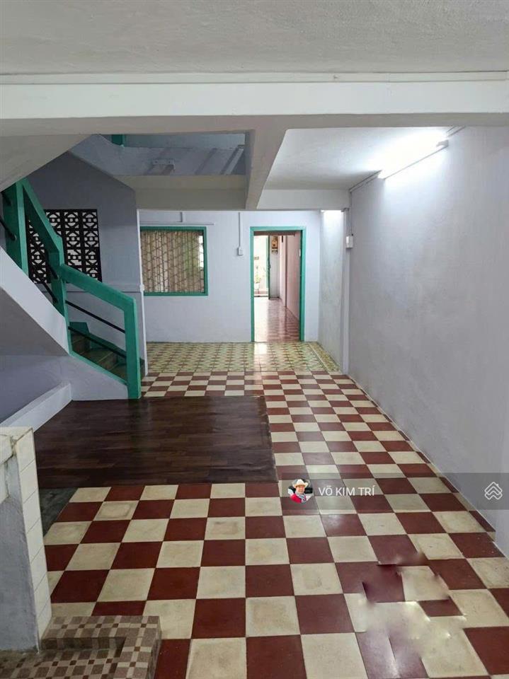 Quận 5 cc trần hưng đạo tầng 2 shr 110m2 3pn 2wc ban công view đẹp giá 3,25 tỷ