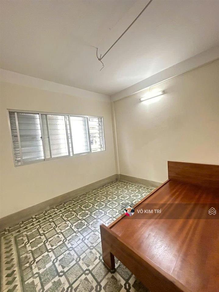 Quận 5 cc xóm cải lầu 2 lô a shr giá 2,3tỷ