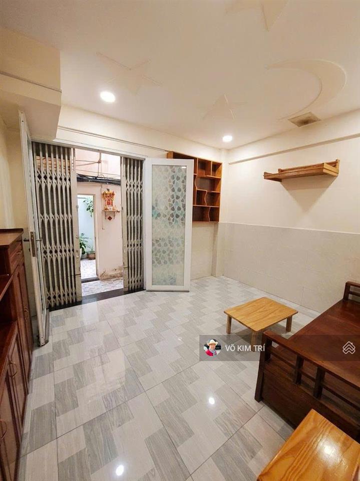 Quận 5 cc hạnh phúc tầng trệt 50m2 gần đhyd giá 2,45 tỷ