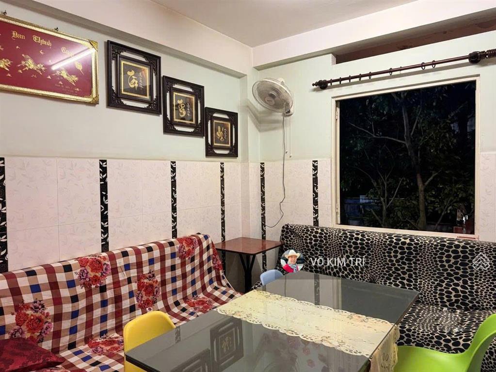 Quận 10  cc lê thị riêng lầu 1 66m 2pn thang máy giá 3,5tỷ