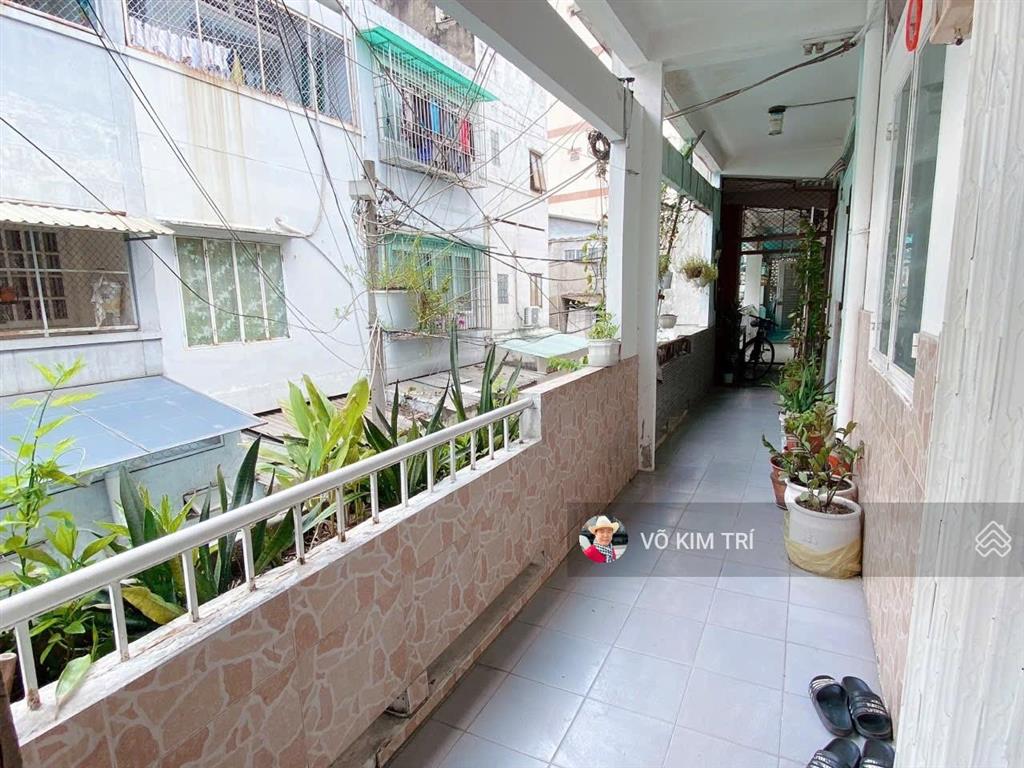 Gò vấp cc ngay nguyễn văn lượng 68m2 căn góc lầu 1 shr 2pn có ban công giá 2,8 tỷ