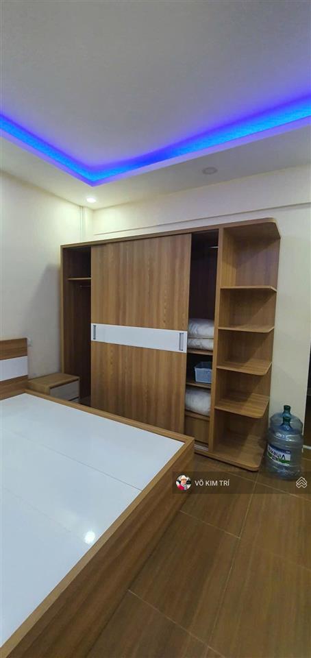 Tân bình cc bàu cát lầu 3 shr 2pn hỗ trợ vay giá 1,75 tỷ