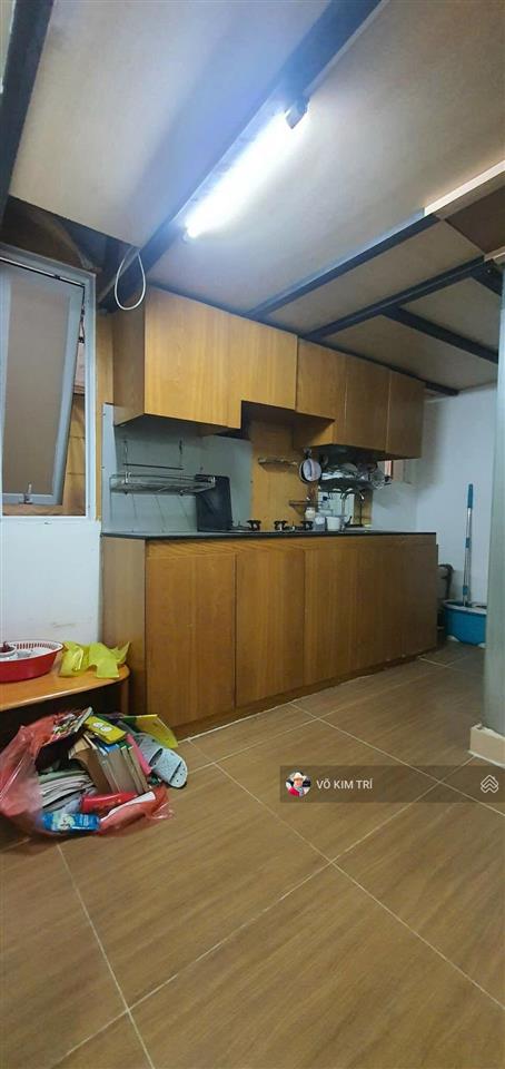 Tân bình cc bàu cát lầu 3 shr 2pn hỗ trợ vay giá 1,75 tỷ