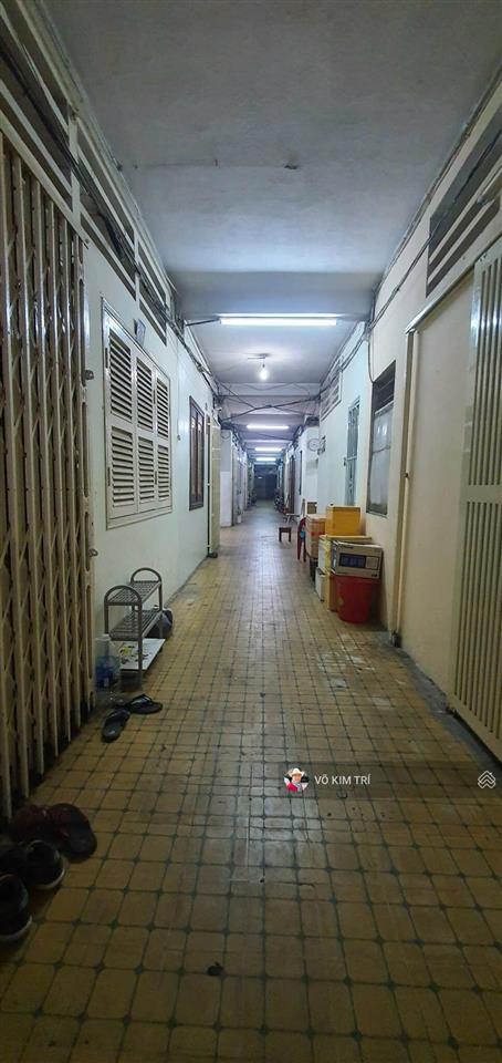 Tân bình cc bàu cát lầu 3 shr 2pn hỗ trợ vay giá 1,75 tỷ