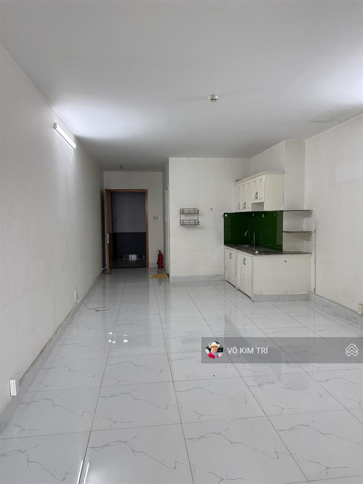 Tân phú cc 8x đầm sen 2pn 1wc có thang máy giá 2,5 tỷ