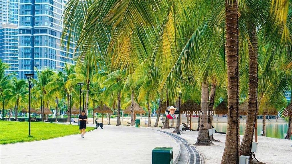 Thủ đức cc vinhomes grand park tầng 24 full nội thất hỗ trợ vay bank giá 2,2 tỷ