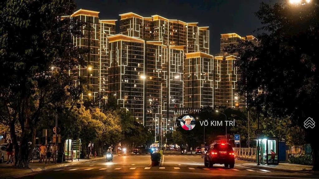 Thủ đức cc vinhomes grand park tầng 24 full nội thất hỗ trợ vay bank giá 2,2 tỷ