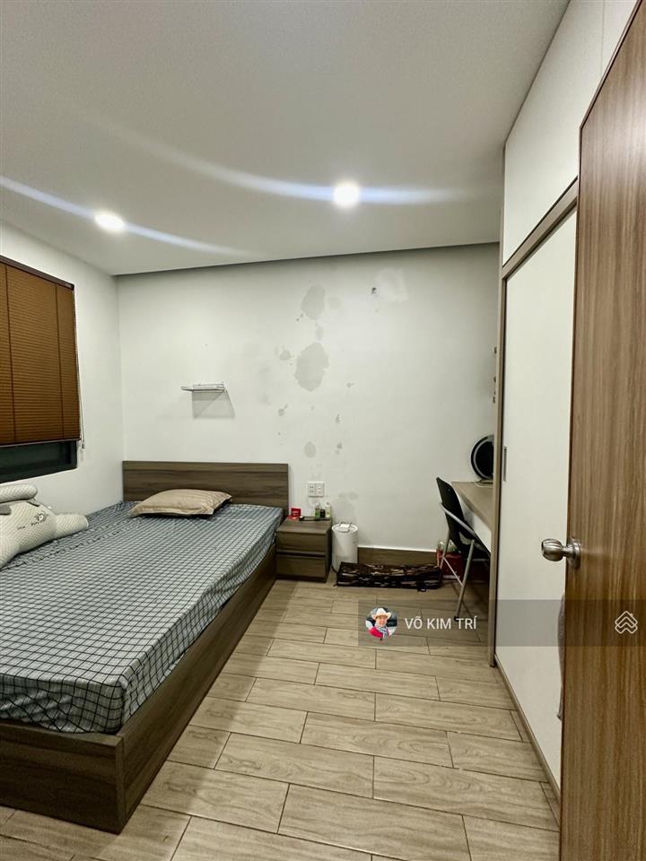 Quận 5 cc tân hàng lầu 1 shr 2pn gần đhyd giá 2,97 tỷ