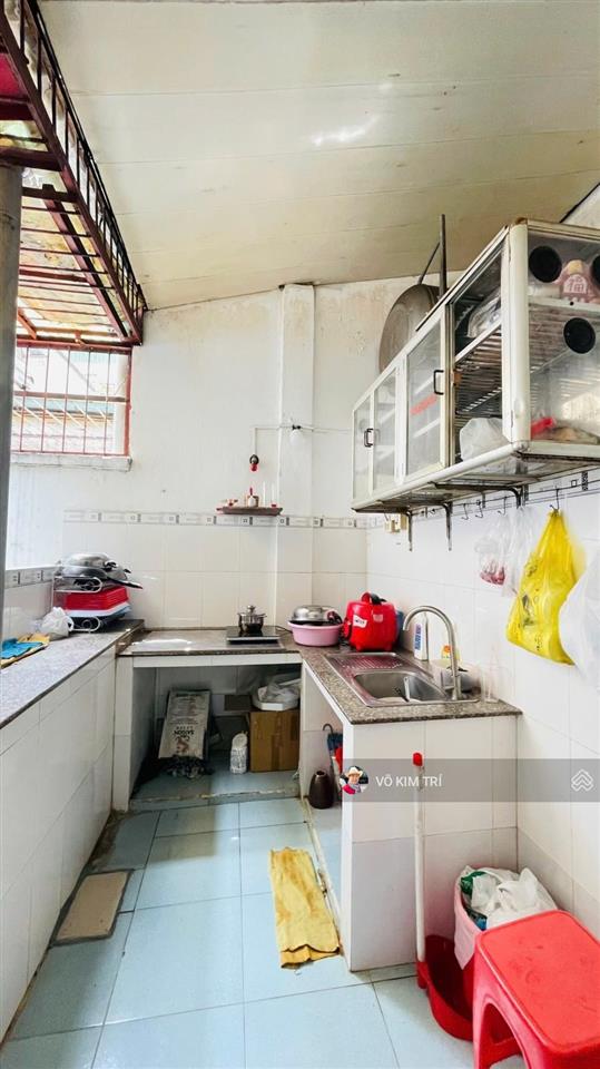 Quận 5  cc 671 nguyễn trãi dtsd 92m 2pn giá 2,39tỷ