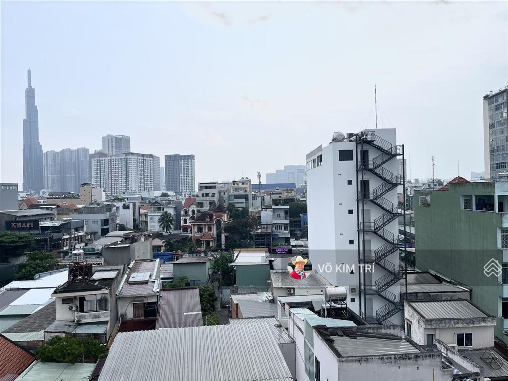 Giá 2,89tỷ cc 208 nguyễn gia trí shr 2pn view landmark 81 hỗ trợ vay bank