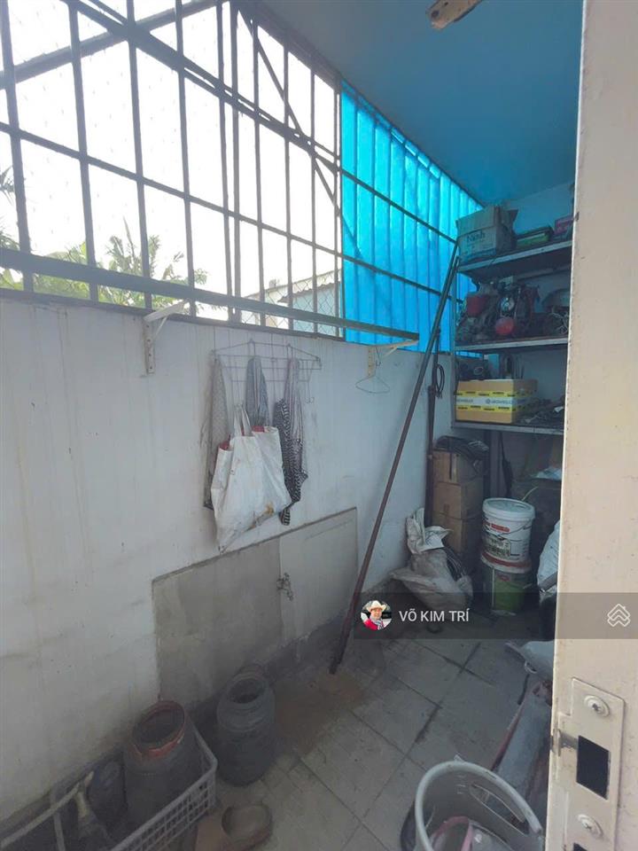 Giá 5,3 tỷ nhà 2 tầng 80m shr 3pn 2wc khu hiếm người bán