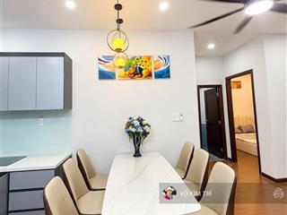 Giá 3,4 tỷ cc 548 phạm văn đồng 2pn view landmark 81