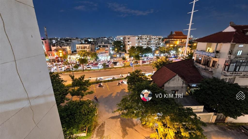 Giá 3,4 tỷ cc 548 phạm văn đồng 2pn view landmark 81